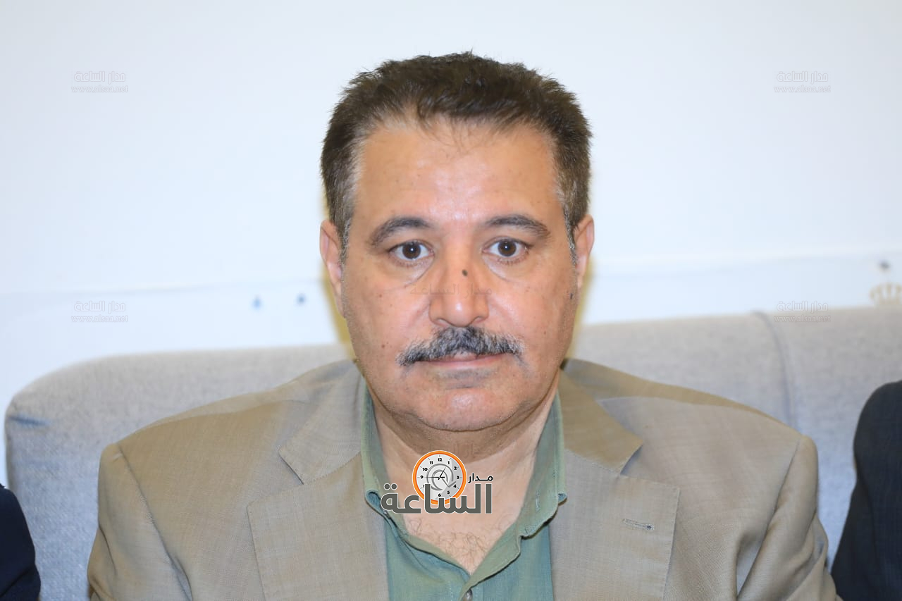 Madar Al-Saa Images 0.49467448409135195