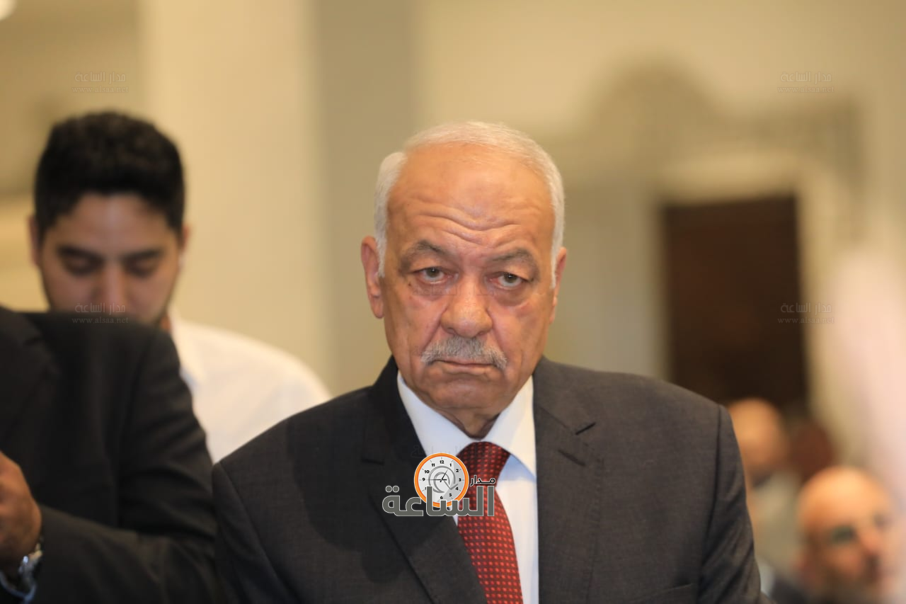 Madar Al-Saa Images 0.35055062546993376