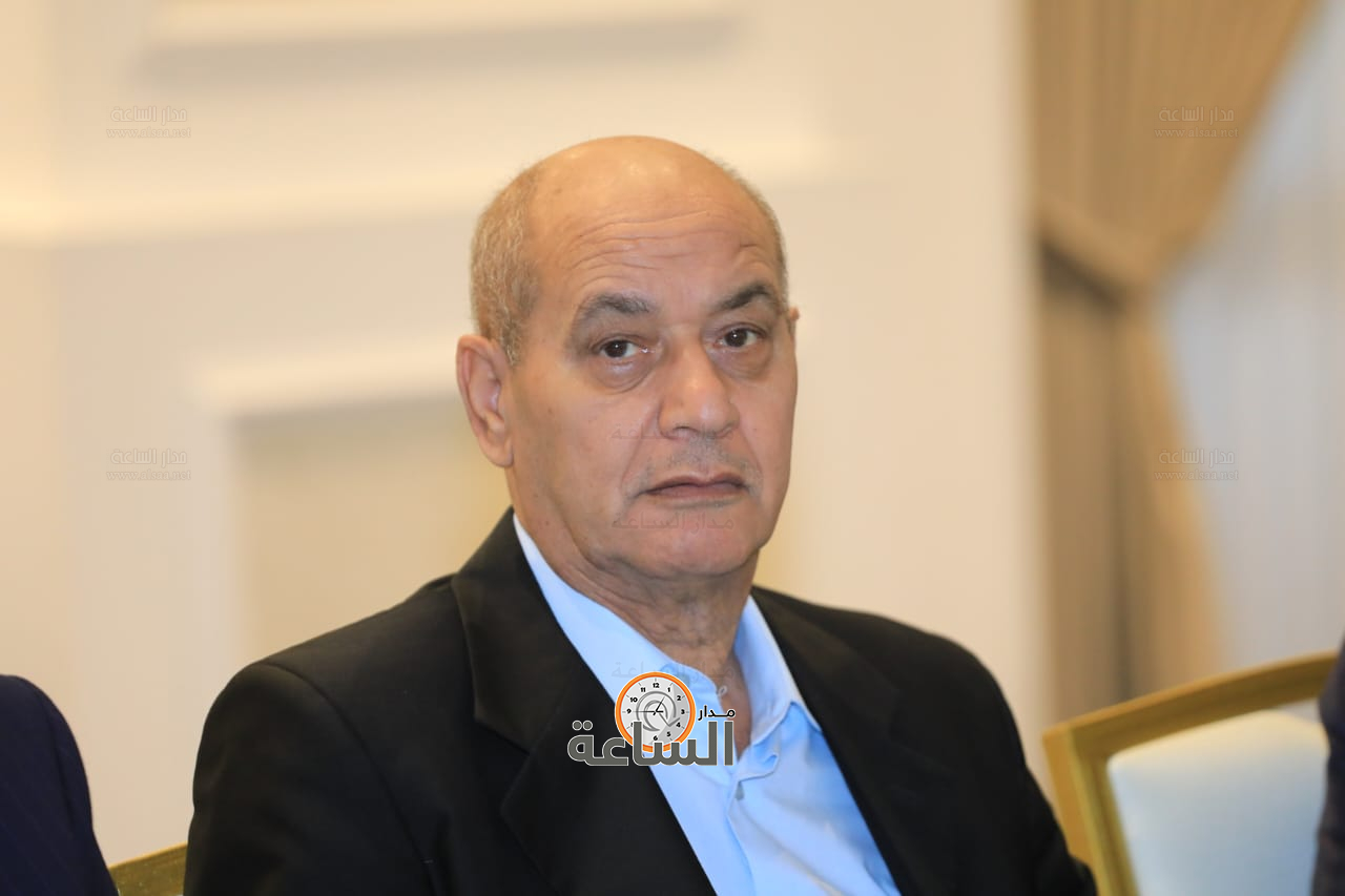 Madar Al-Saa Images 0.8854999383962673