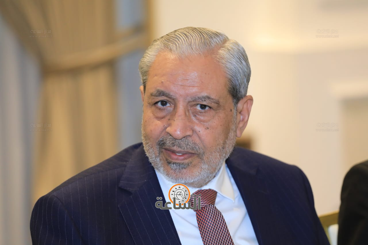 Madar Al-Saa Images 0.9640171038270897