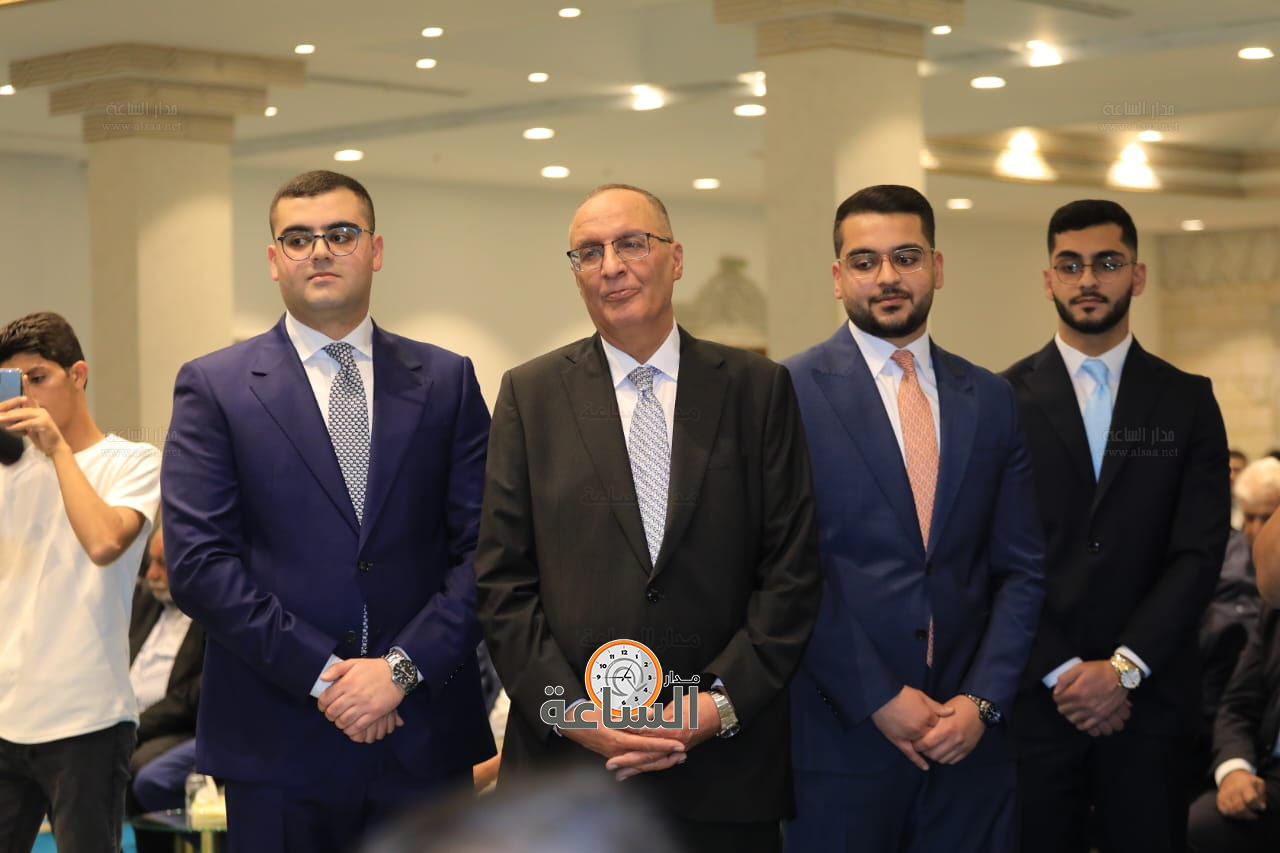 Madar Al-Saa Images 0.4202611677500344