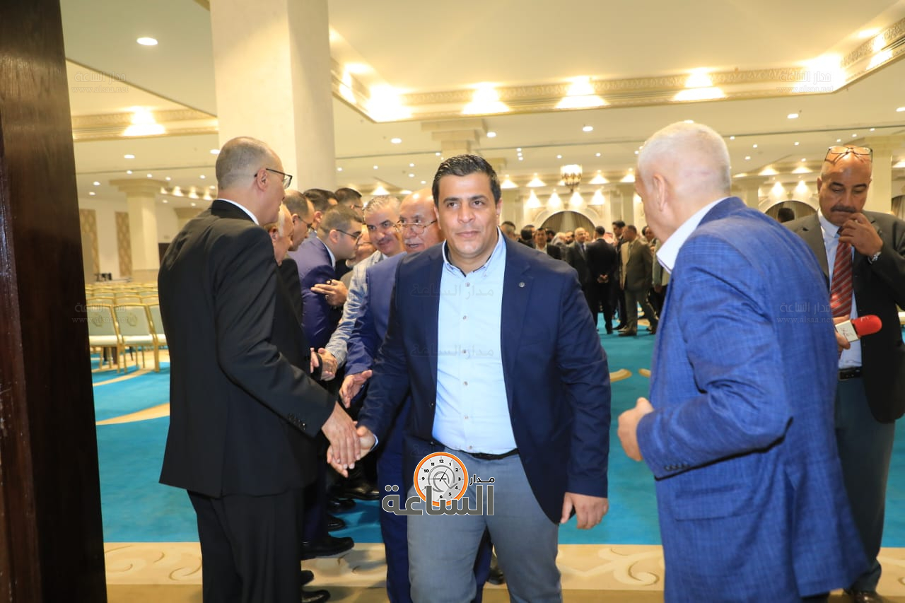 Madar Al-Saa Images 0.41165661082521043