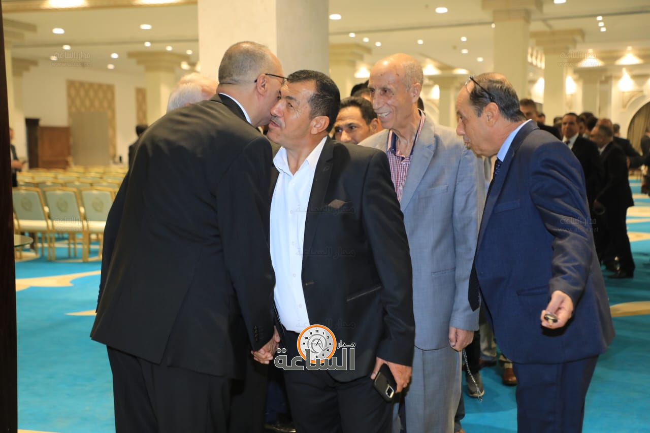 Madar Al-Saa Images 0.6353834441173437