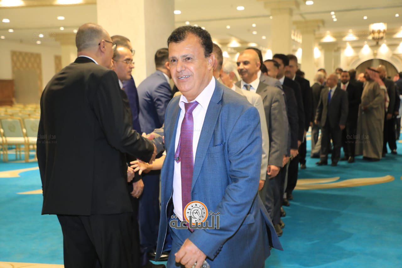 Madar Al-Saa Images 0.24560037556489056