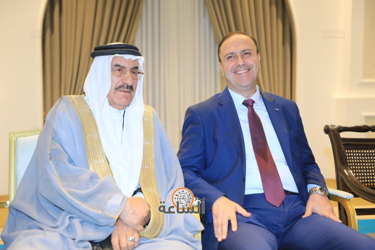 Madar Al-Saa Images 0.16919650672046205