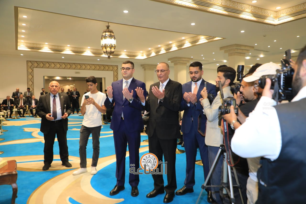 Madar Al-Saa Images 0.35290601608135364