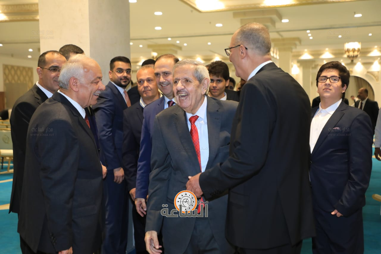 Madar Al-Saa Images 0.870028541670607