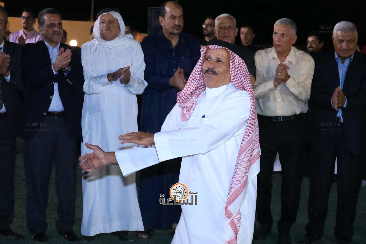 Madar Al-Saa Images 0.499893381143136