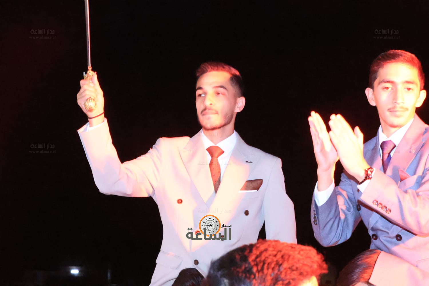 Madar Al-Saa Images 0.4404268781616445