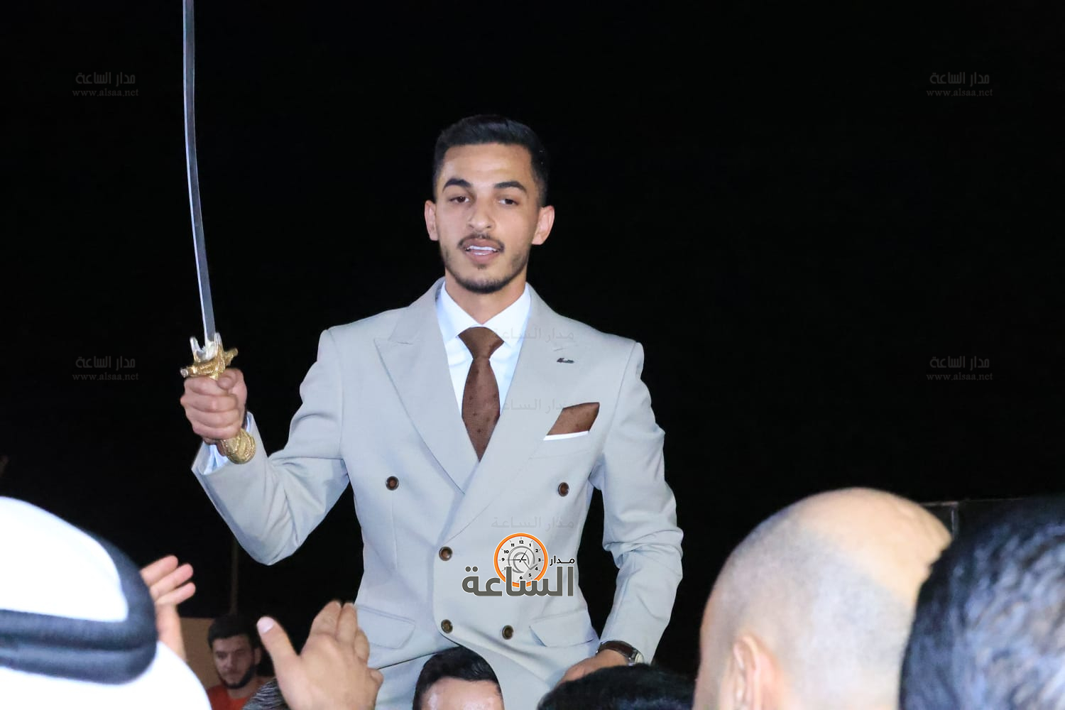 Madar Al-Saa Images 0.6392176985551323