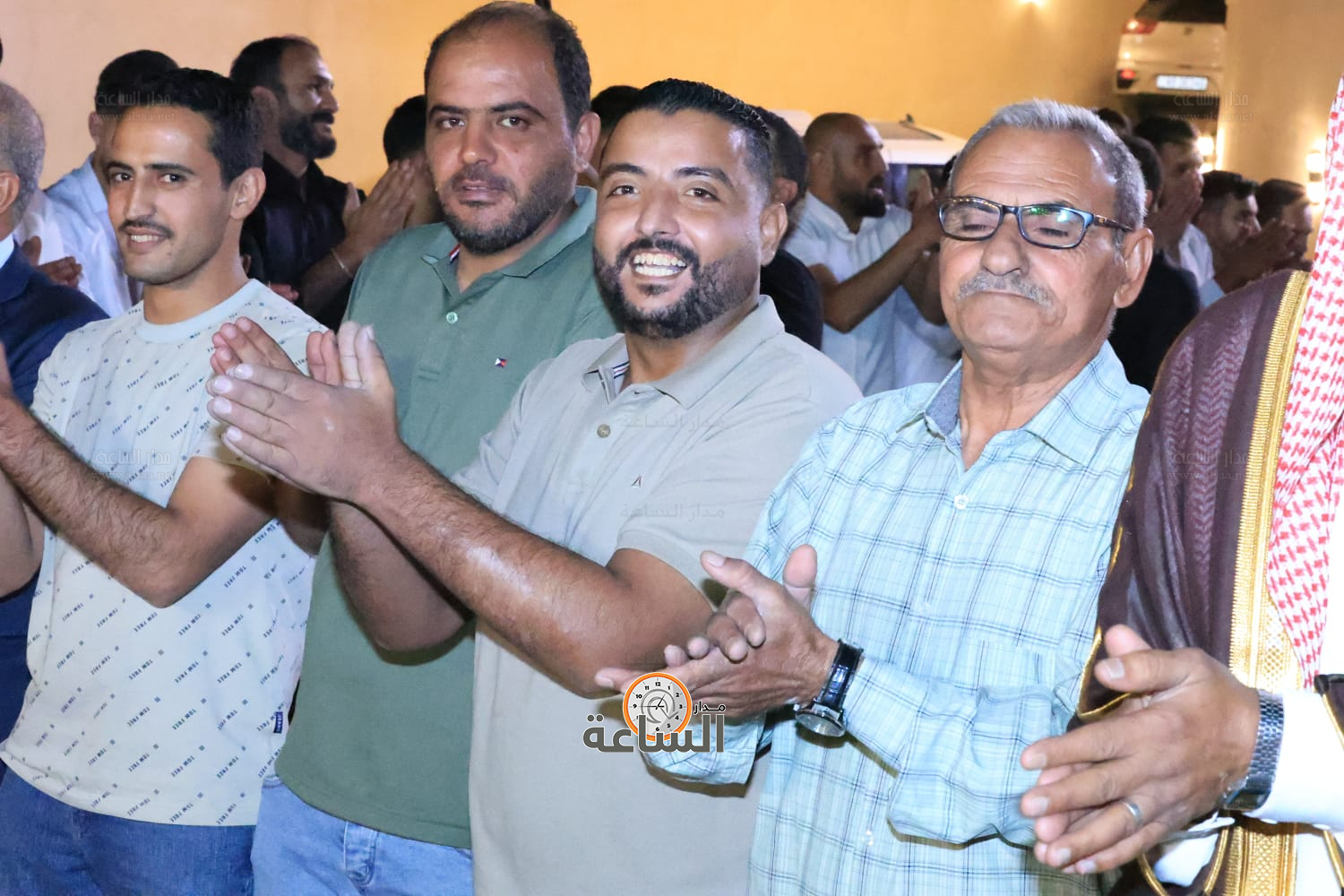 Madar Al-Saa Images 0.4096809601158763