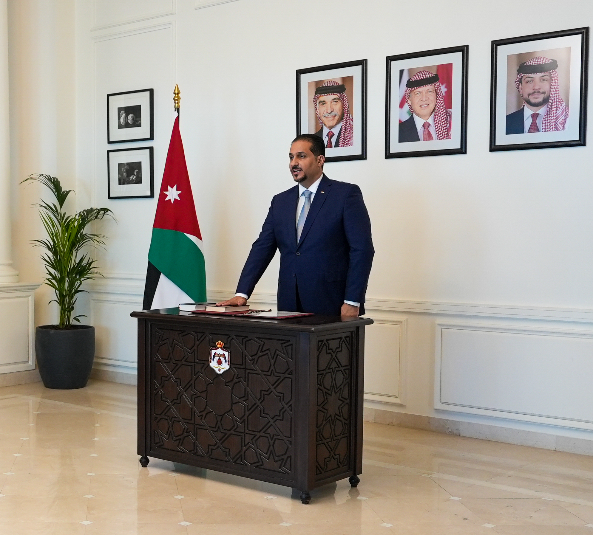 Madar Al-Saa Images 0.07275375213421986