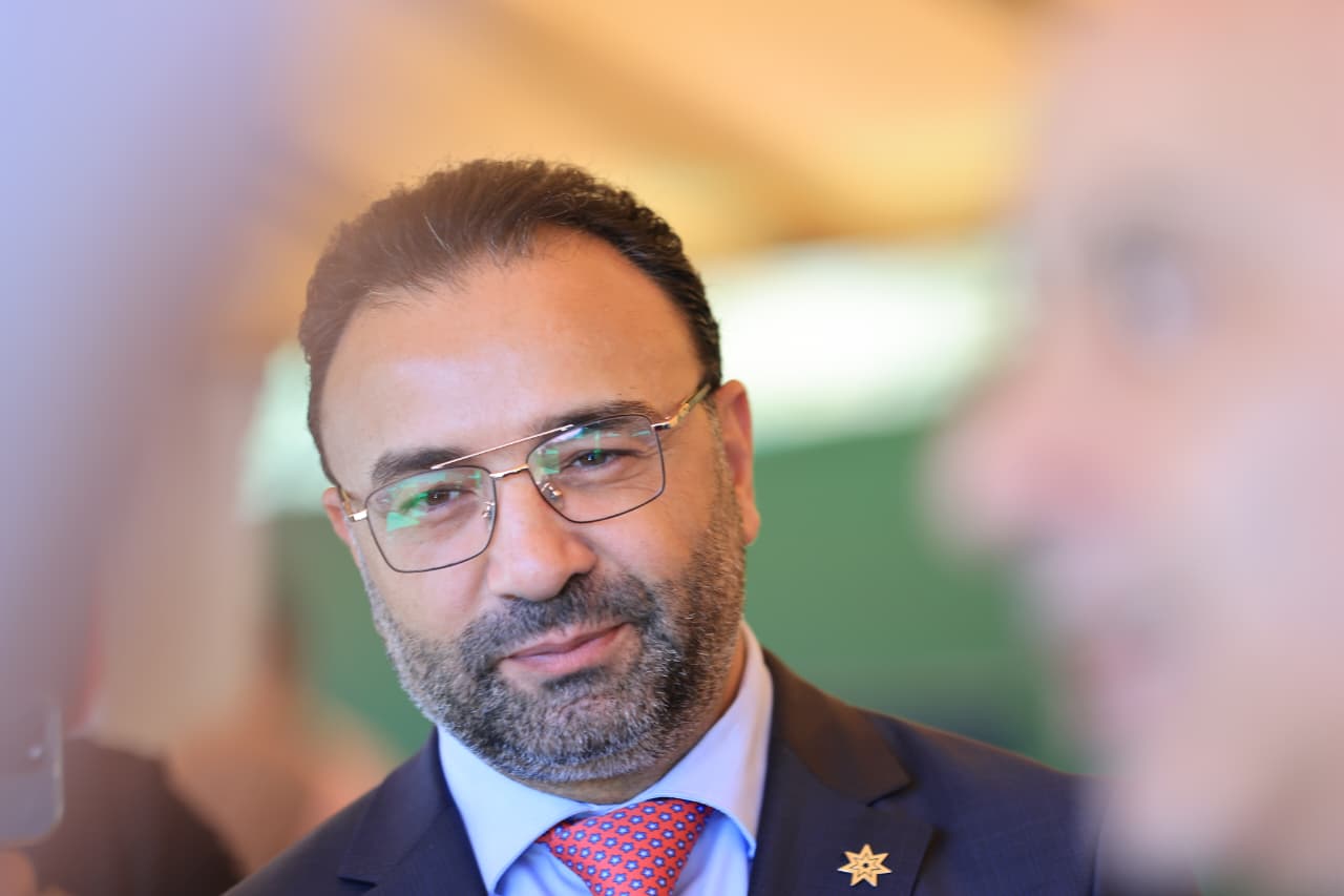 Madar Al-Saa Images 0.5768574168884107