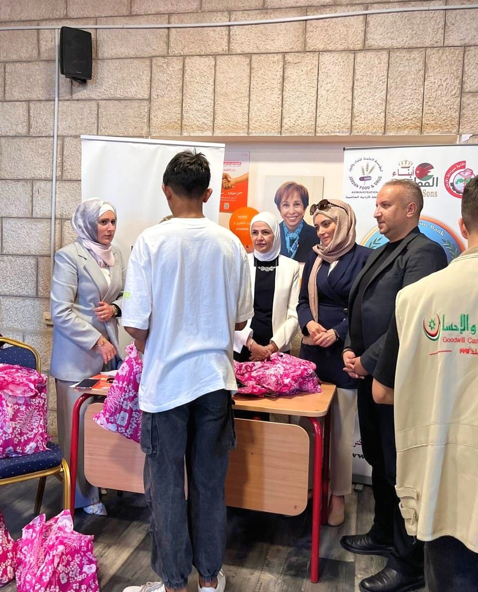 Madar Al-Saa Images 0.2195771492165589