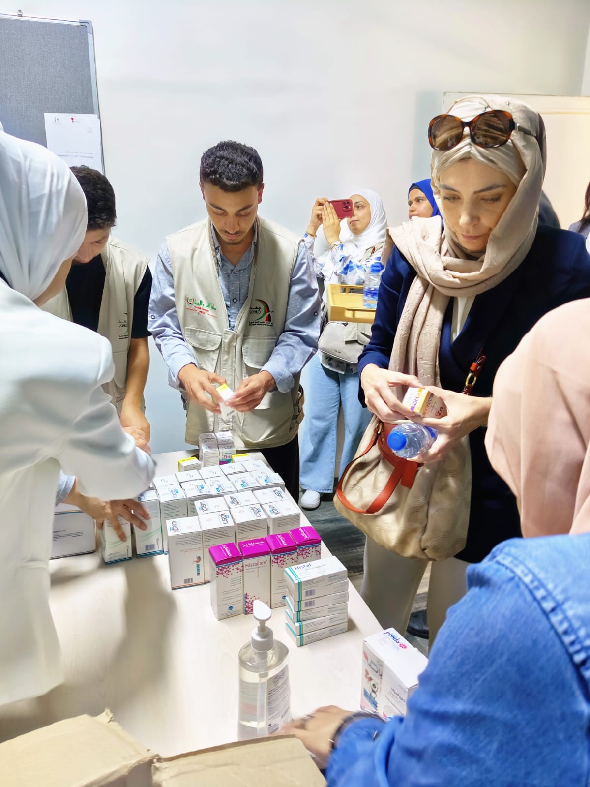 Madar Al-Saa Images 0.029991694795696633