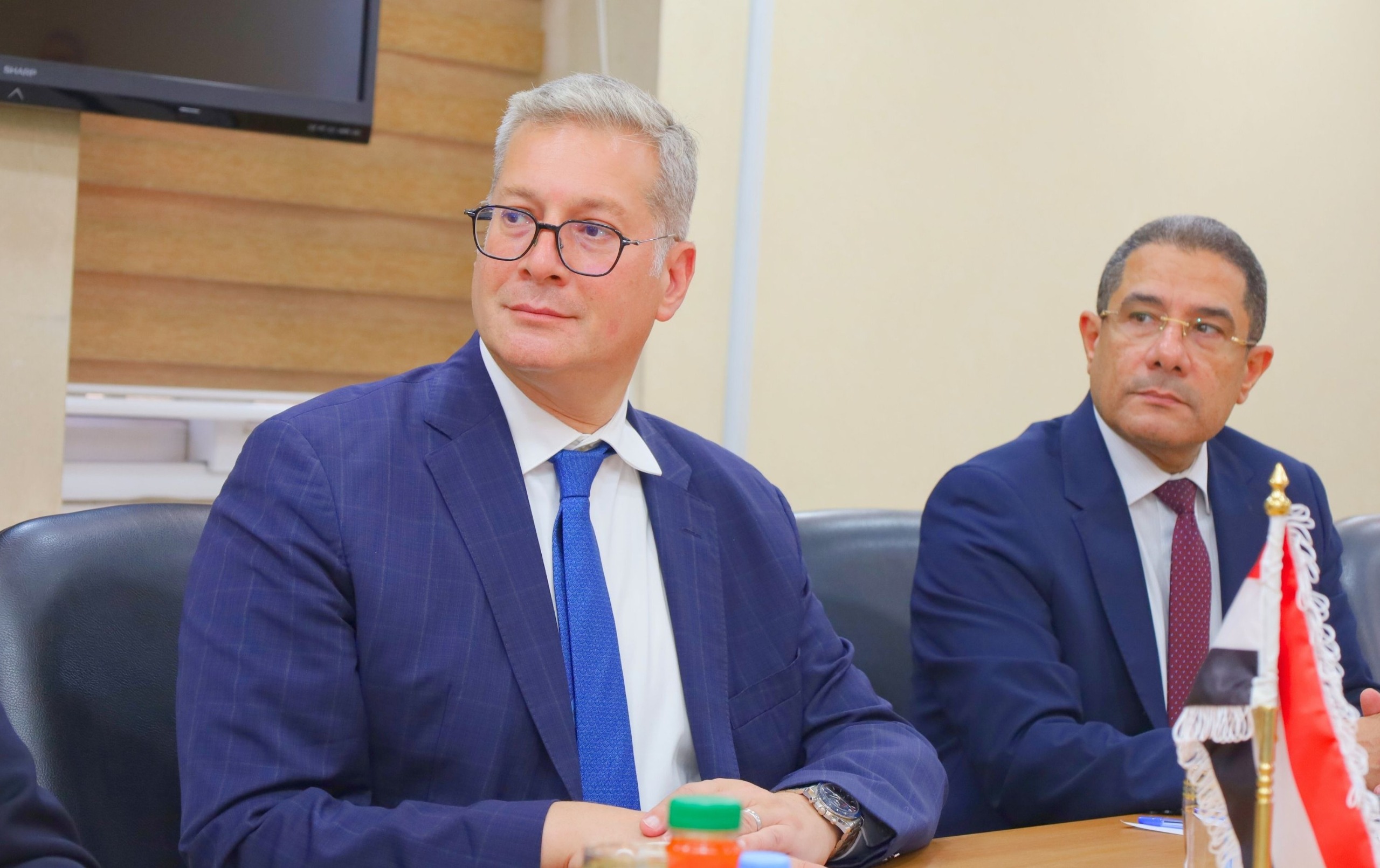 Madar Al-Saa Images 0.07920061976510517