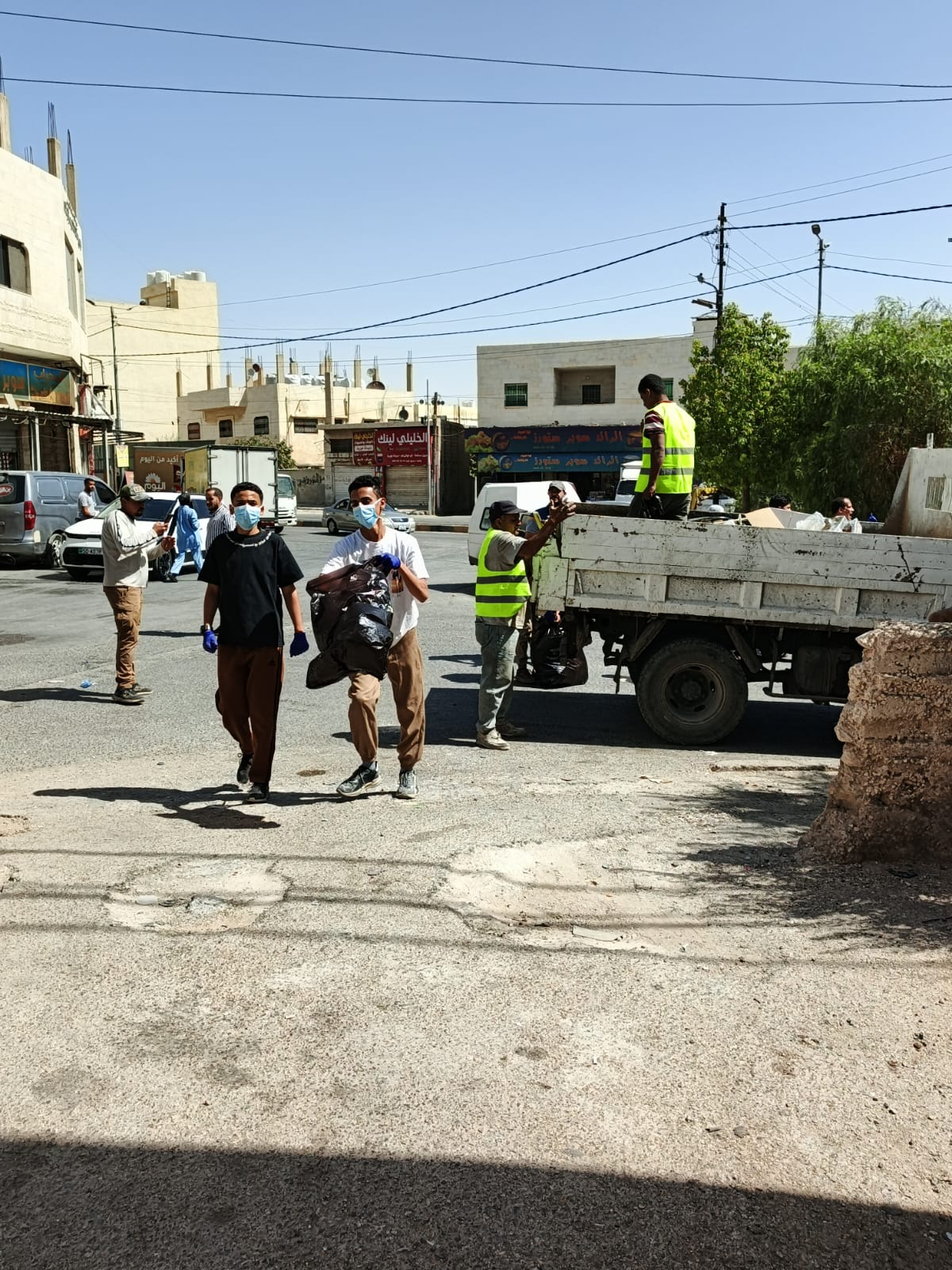 Madar Al-Saa Images 0.6842722849593015