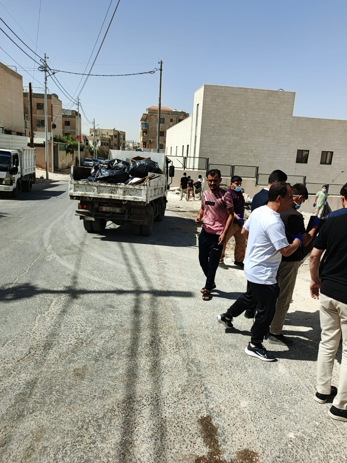 Madar Al-Saa Images 0.13075231311216318