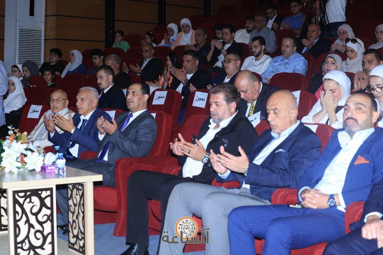 Madar Al-Saa Images 0.10956716859987659