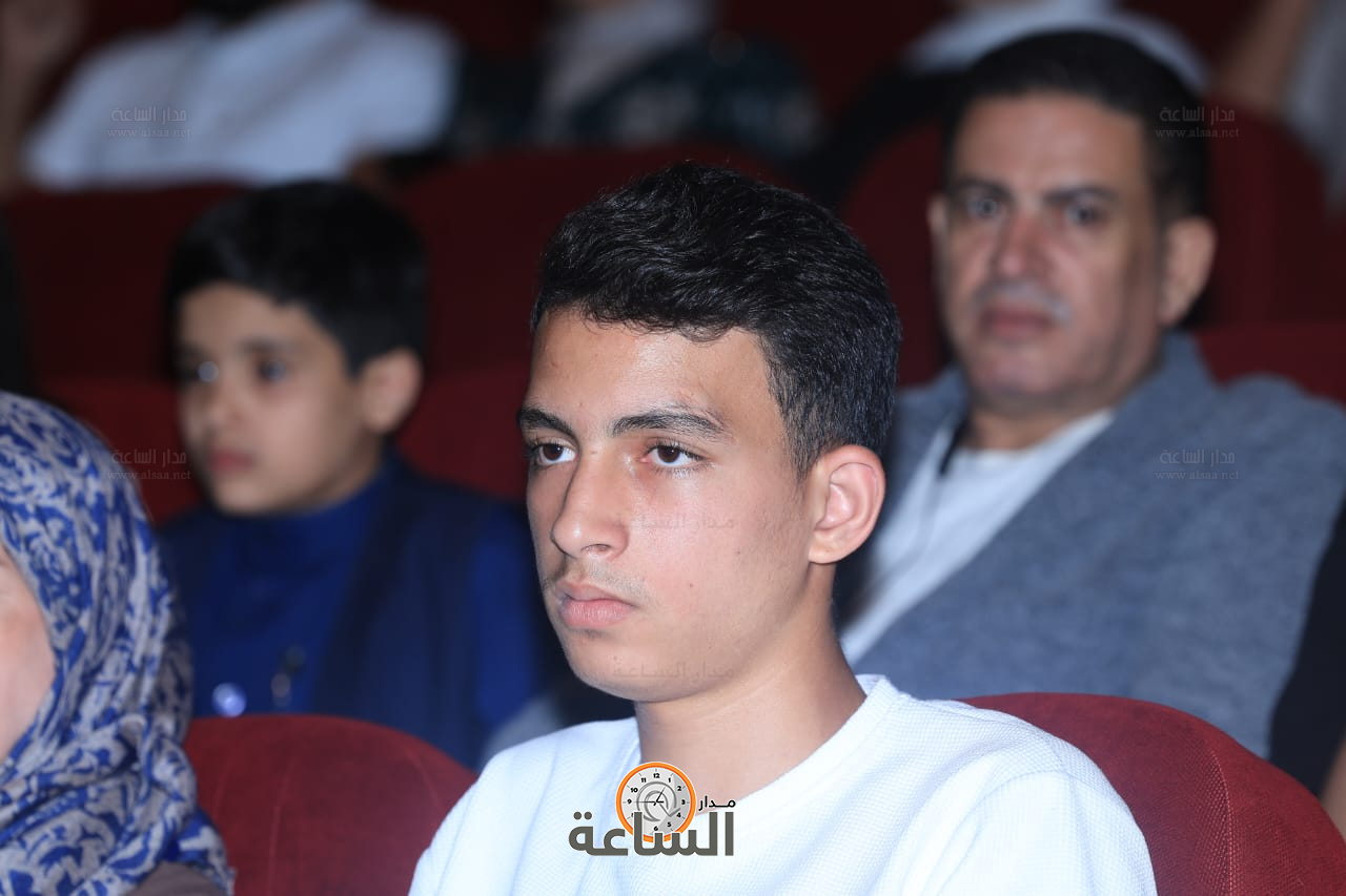 Madar Al-Saa Images 0.3786414488102392