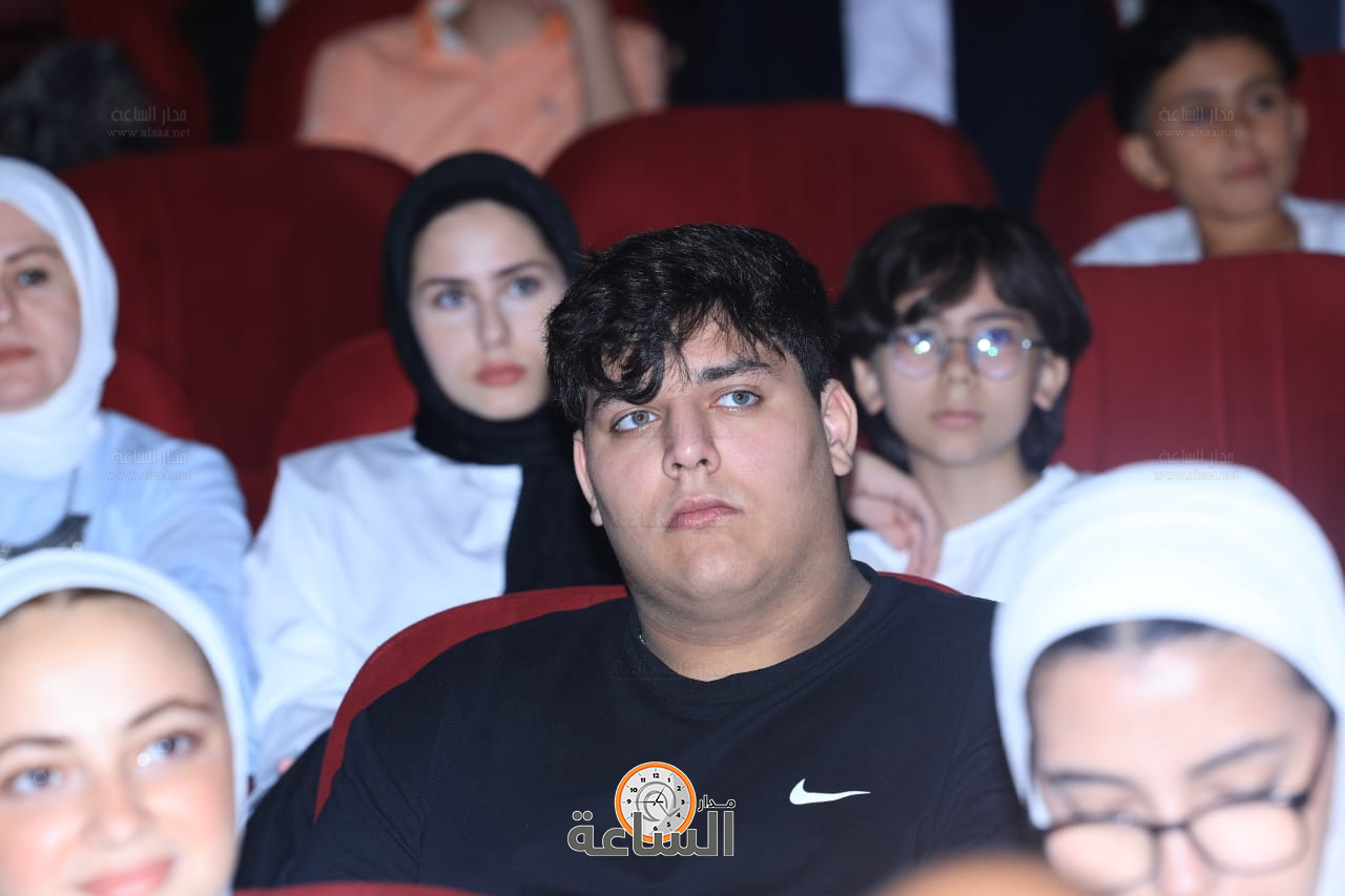 Madar Al-Saa Images 0.22292115427150427