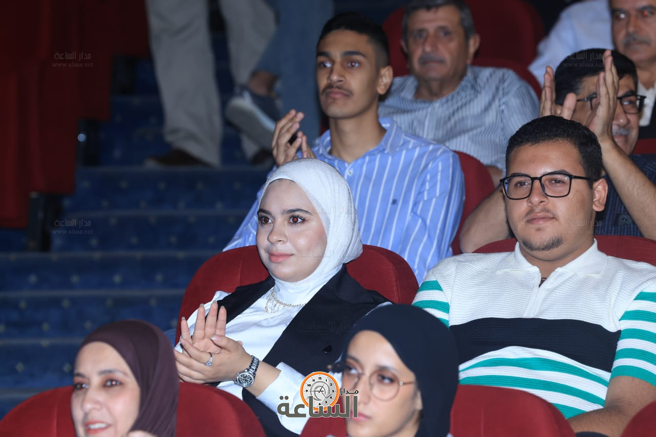 Madar Al-Saa Images 0.551428844343798