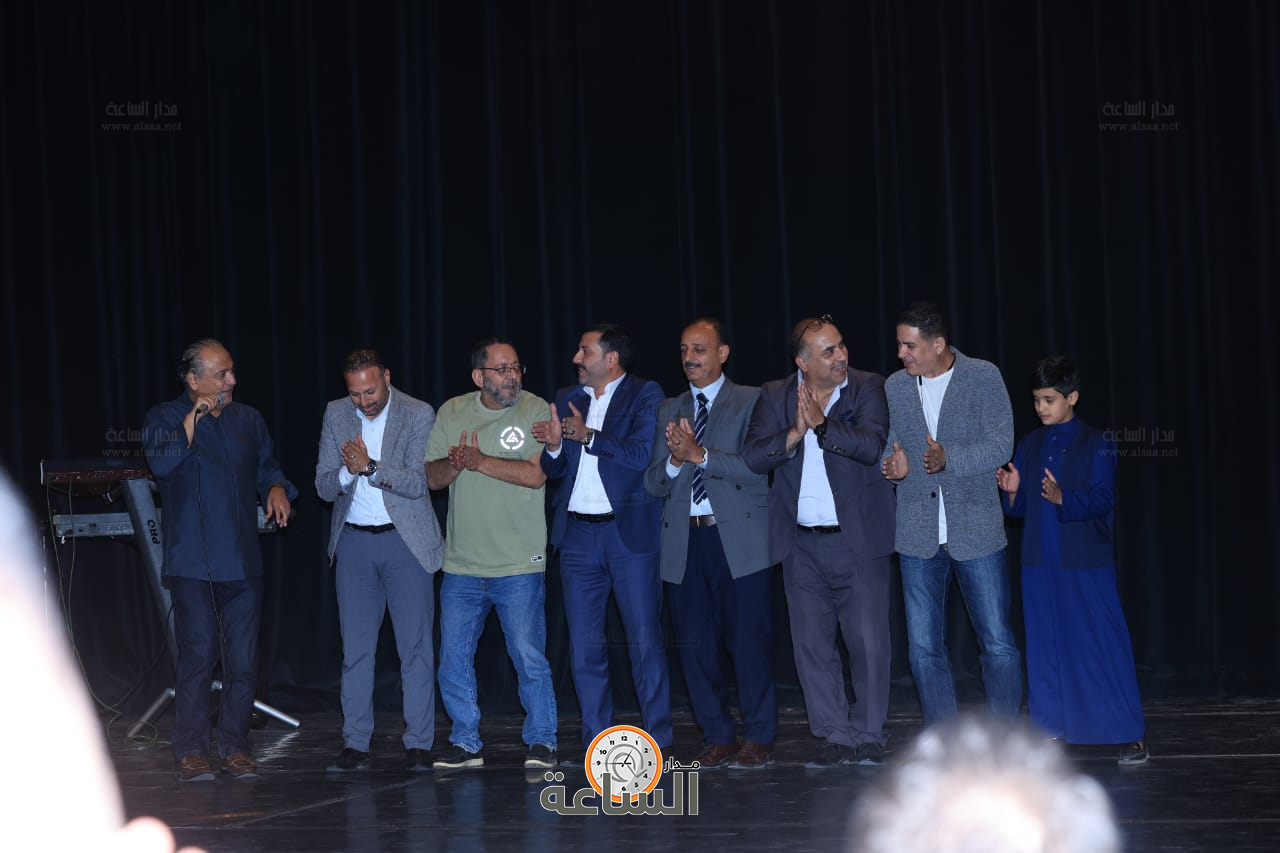 Madar Al-Saa Images 0.3807204722176889