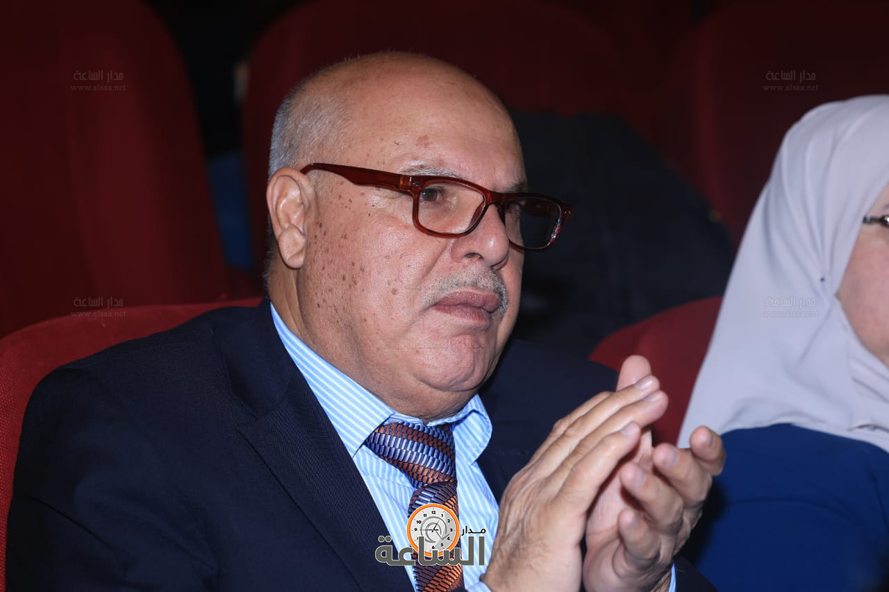 Madar Al-Saa Images 0.5276757227567164