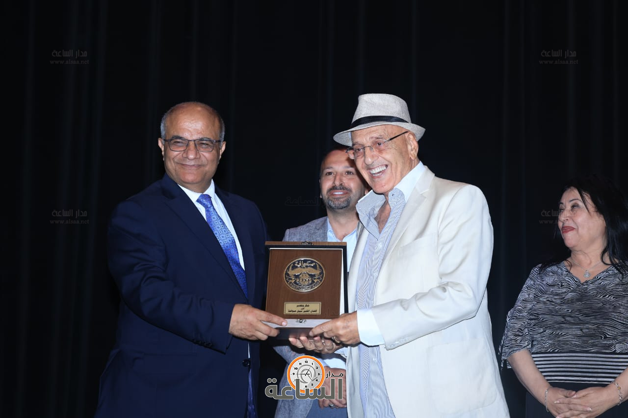 Madar Al-Saa Images 0.8928142864573696