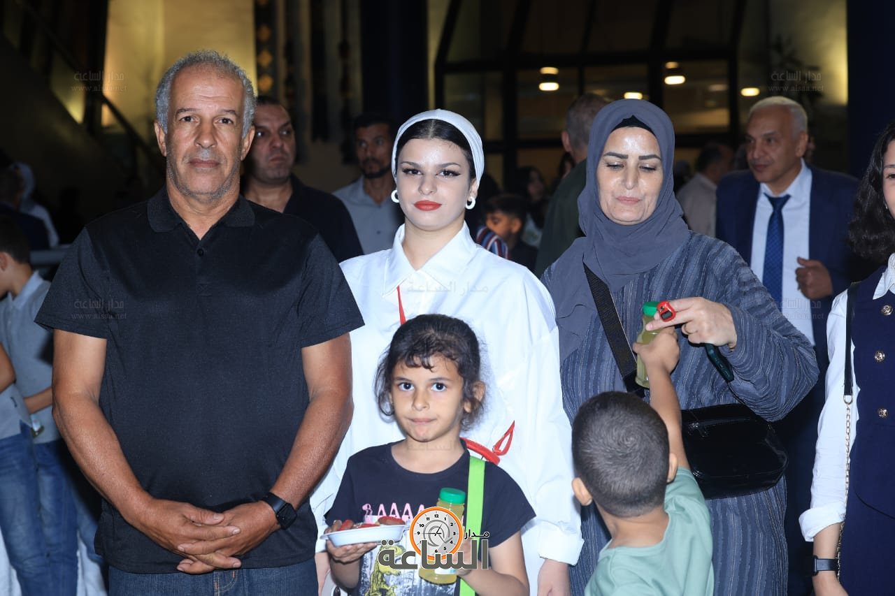 Madar Al-Saa Images 0.11060248487523183