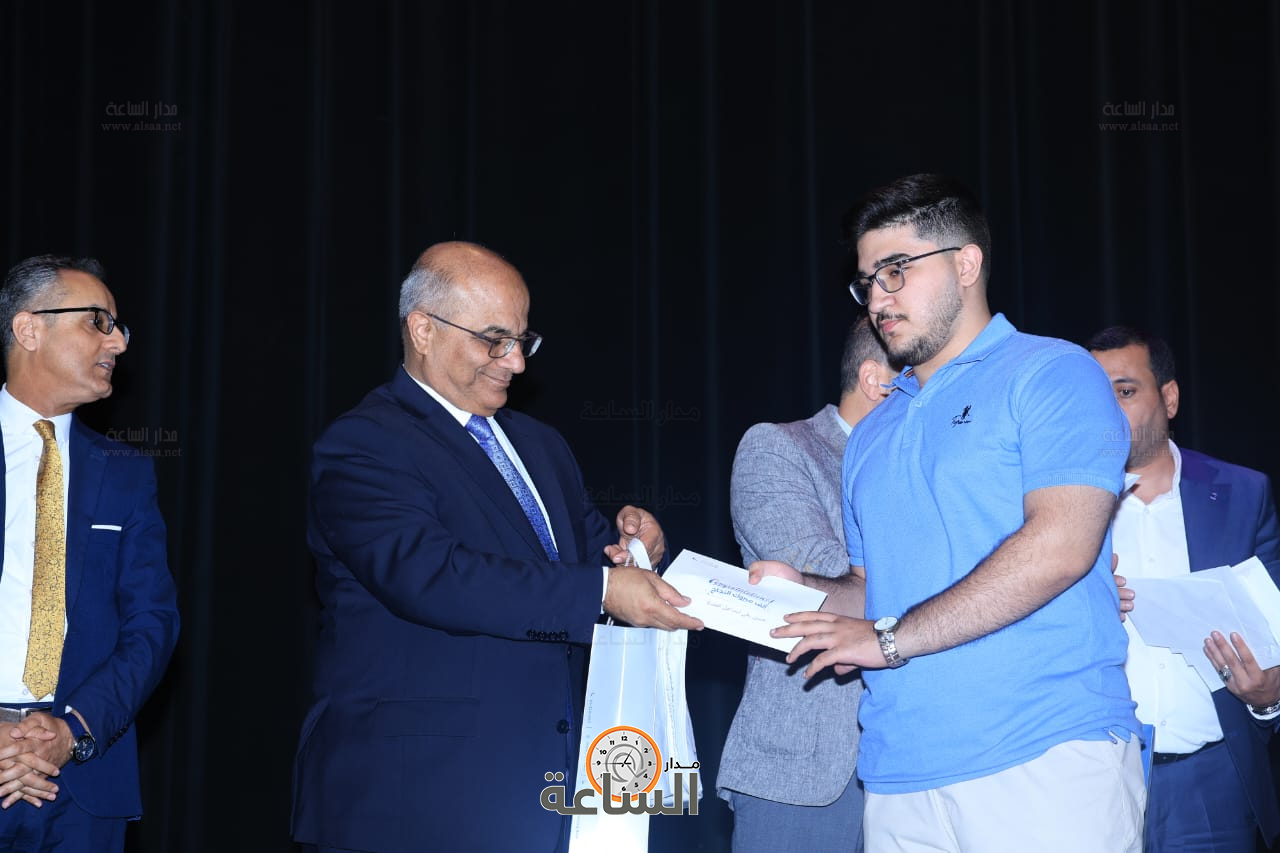 Madar Al-Saa Images 0.2699195724515179