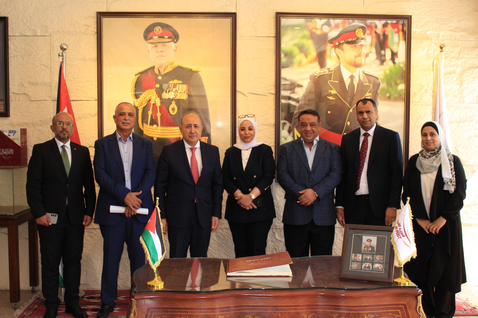 Madar Al-Saa Images 0.9201112466238073