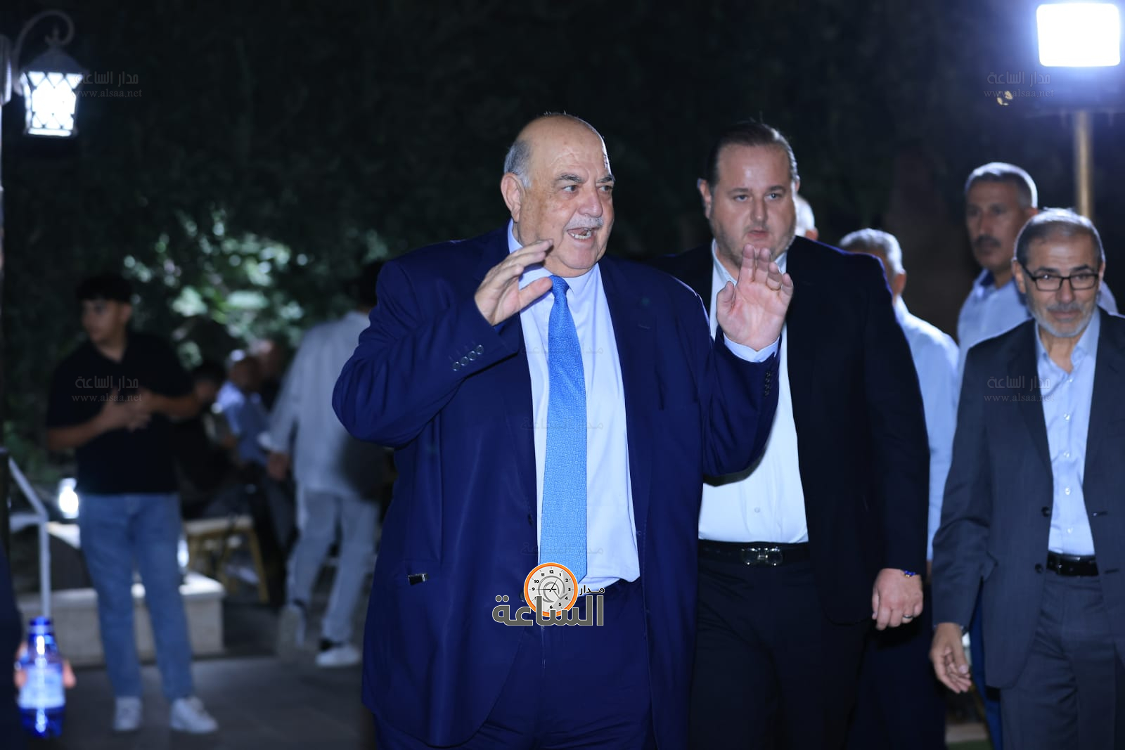 Madar Al-Saa Images 0.5721992723704599