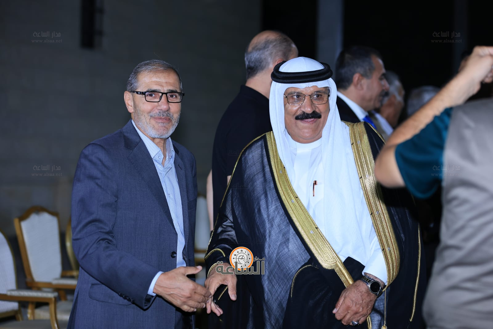 Madar Al-Saa Images 0.4413487414444889