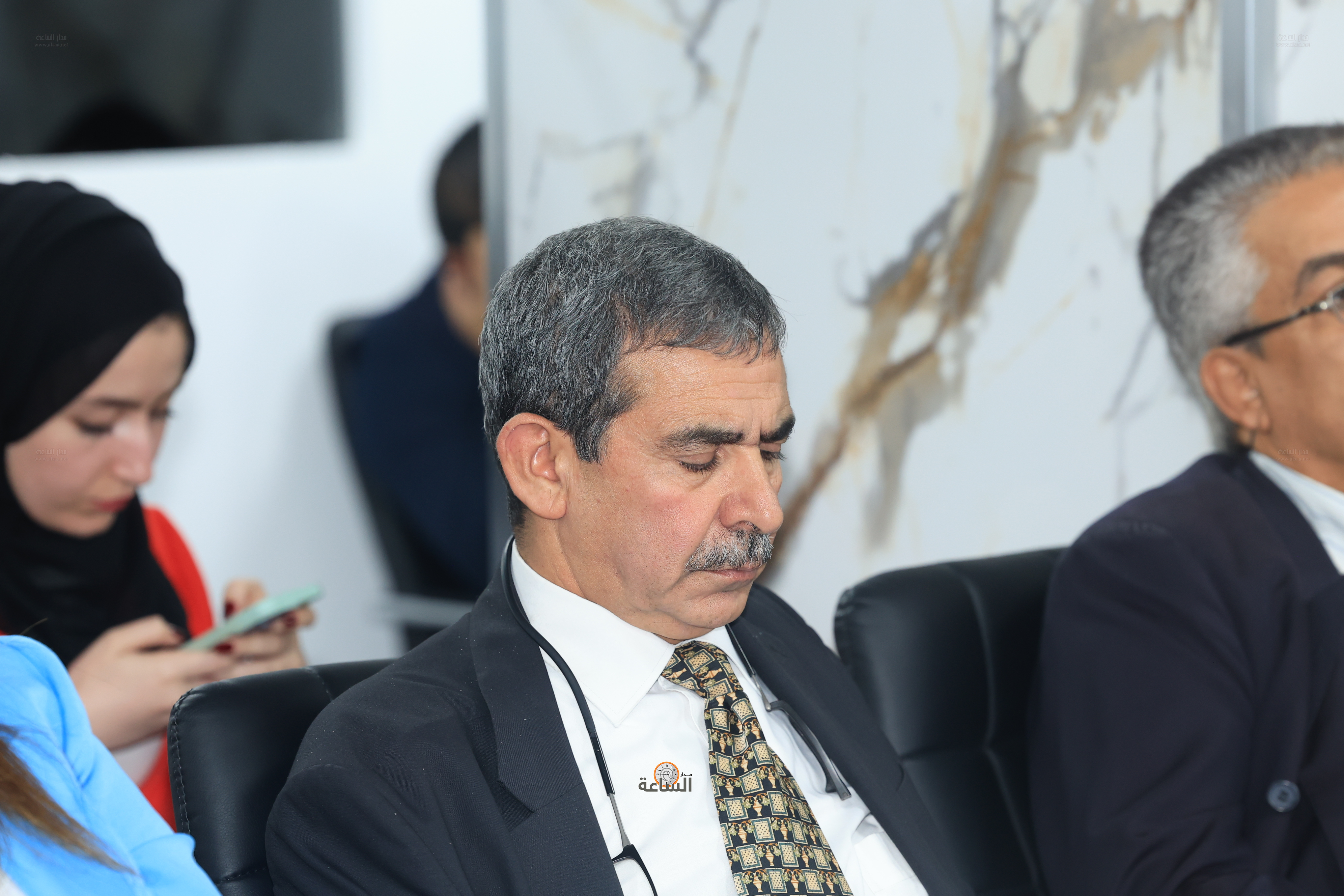 Madar Al-Saa Images 0.8578092143426338