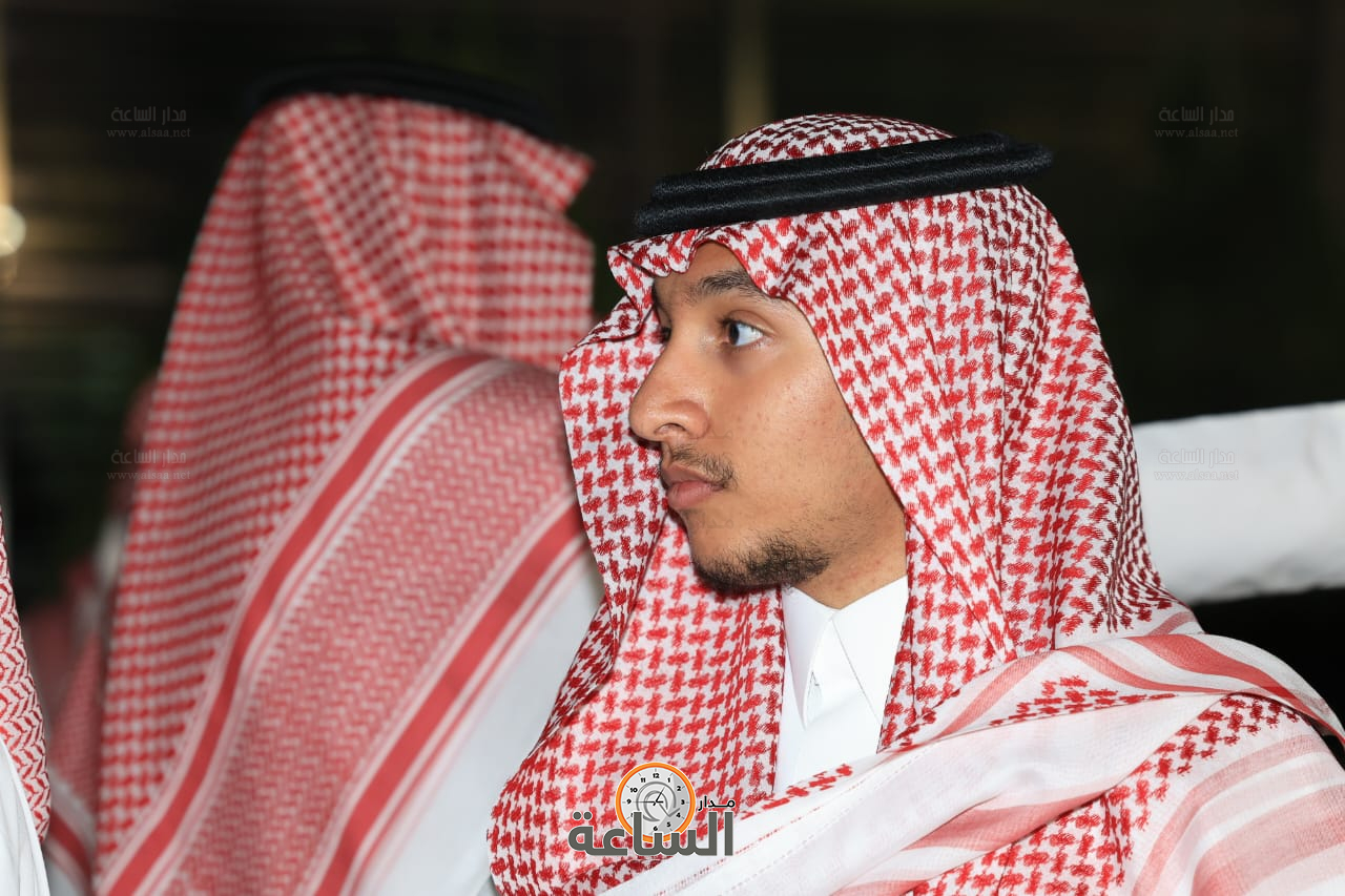 Madar Al-Saa Images 0.4073060530397167