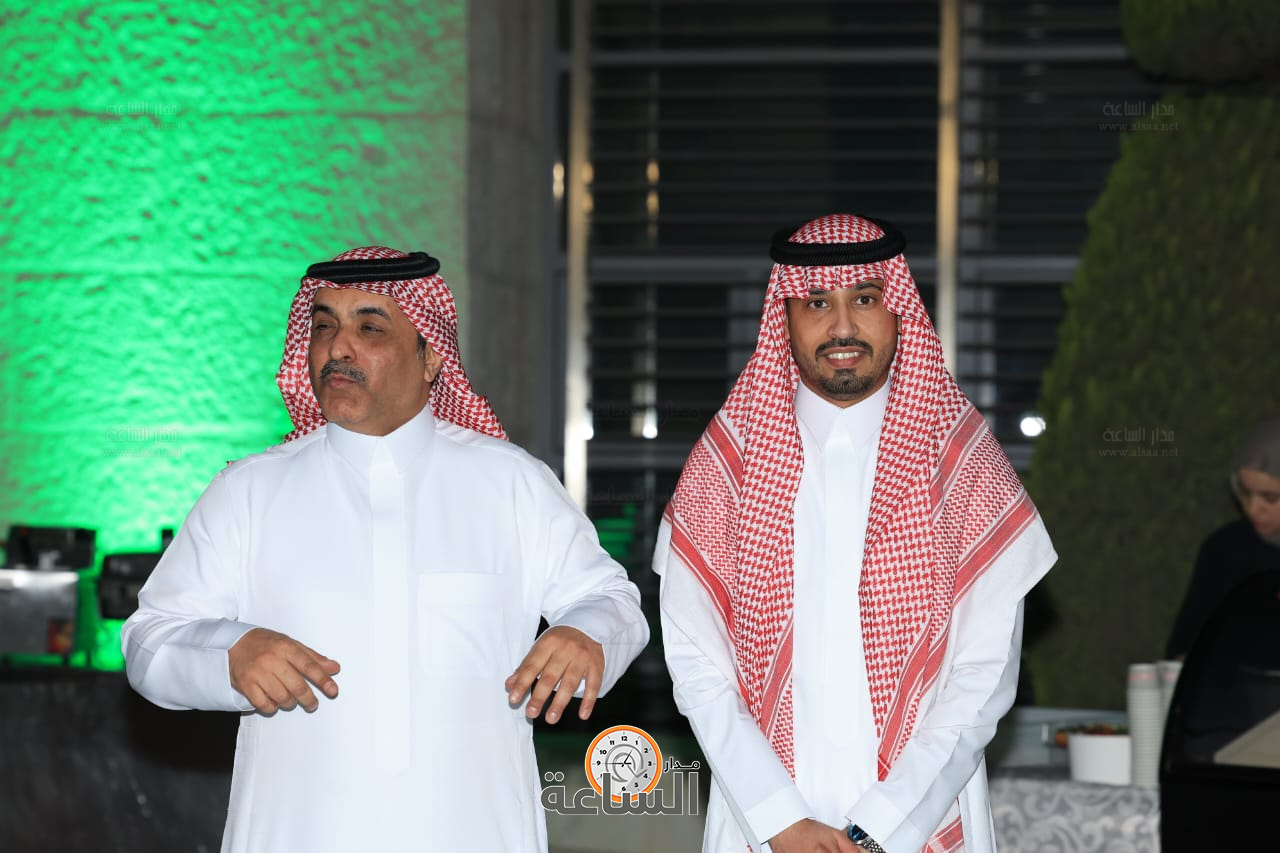 Madar Al-Saa Images 0.4086638286470534