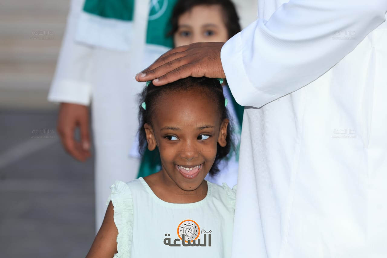 Madar Al-Saa Images 0.5906717291301449