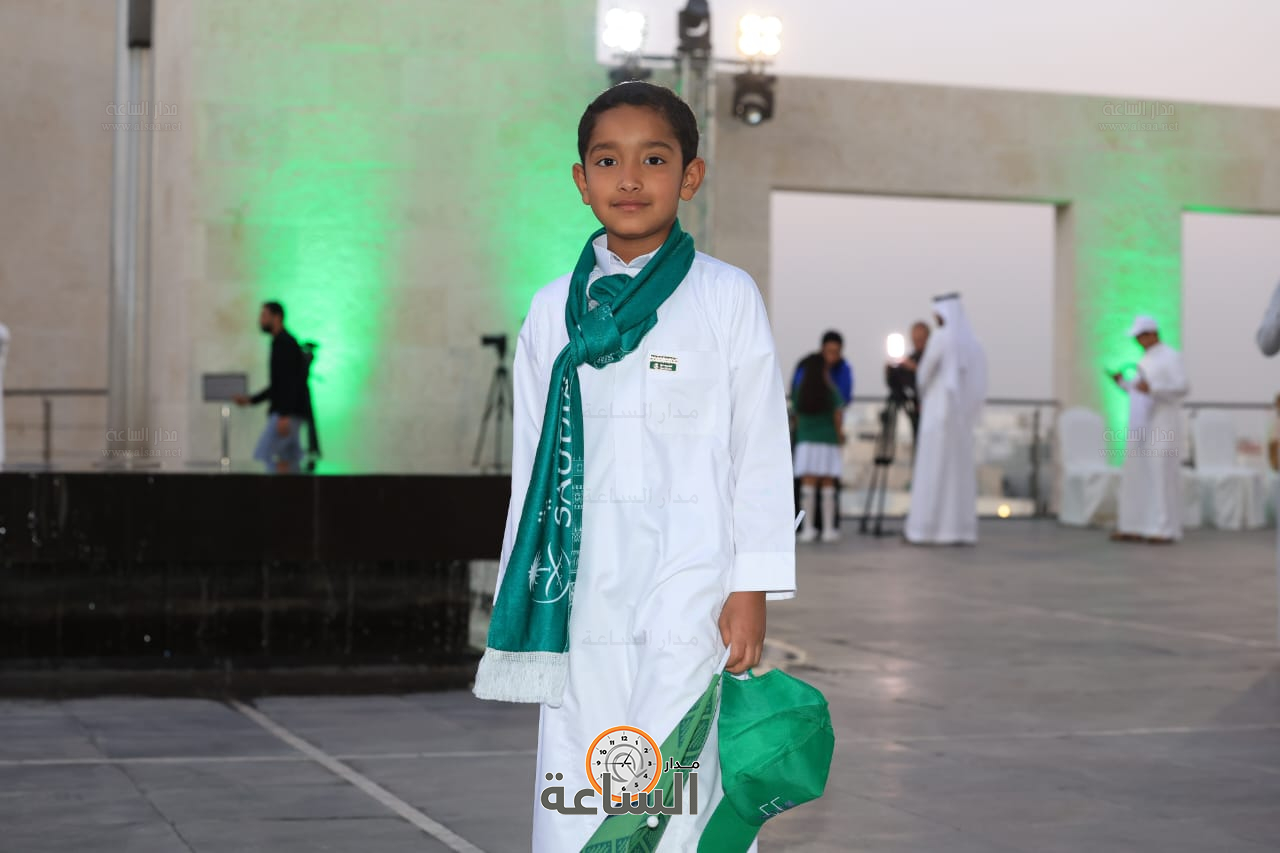 Madar Al-Saa Images 0.034178689441208054