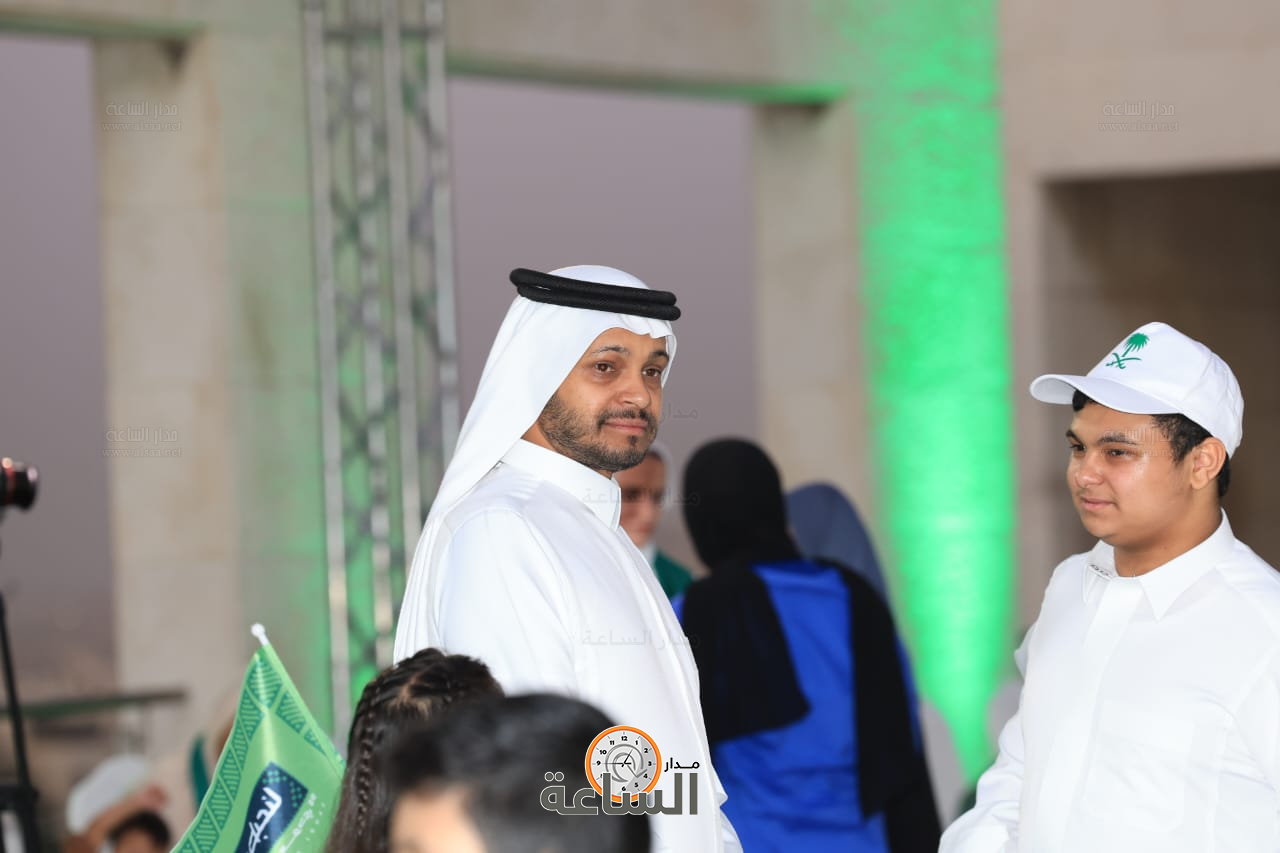 Madar Al-Saa Images 0.8922360092257674