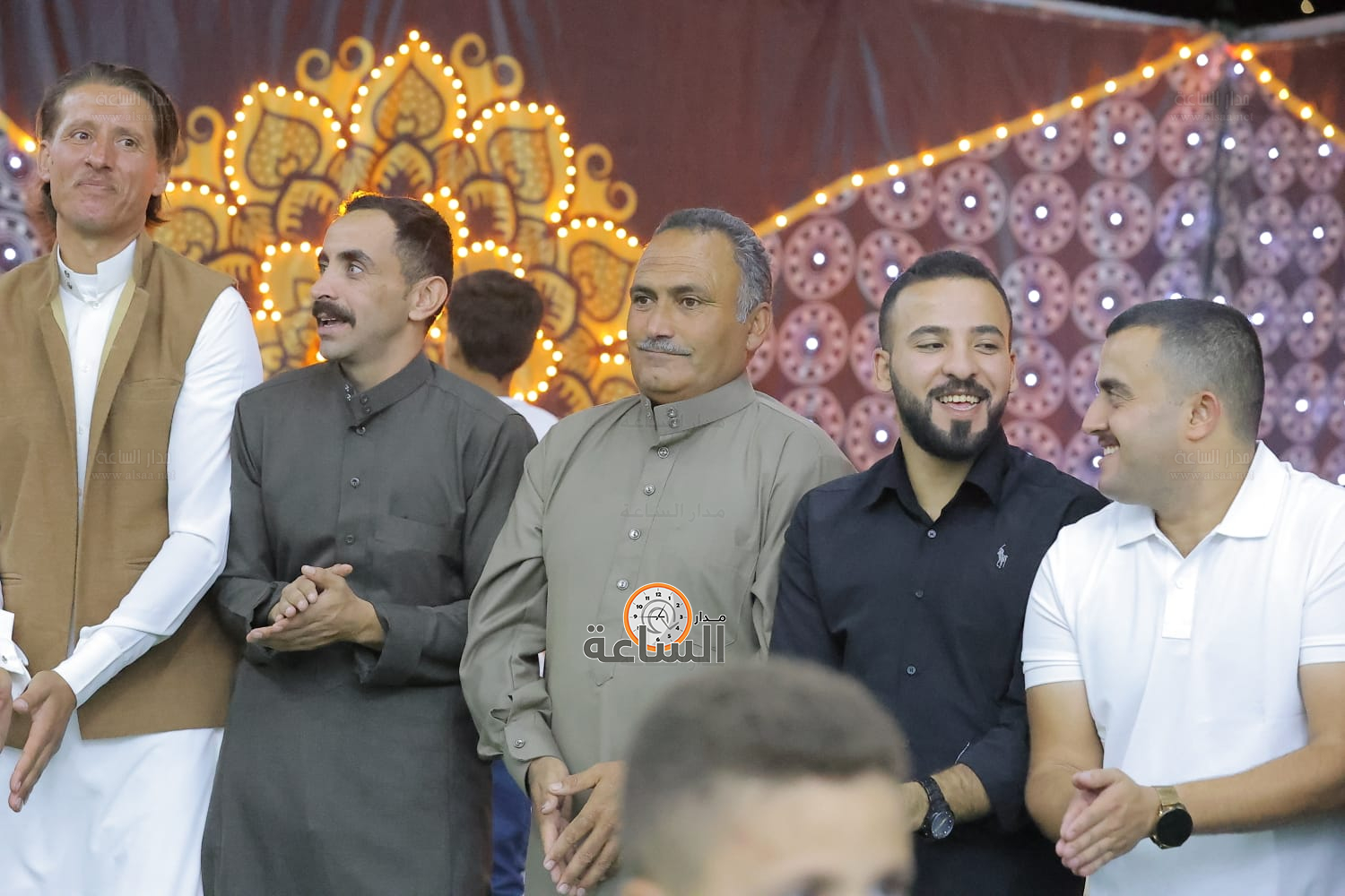 Madar Al-Saa Images 0.8643829086303741