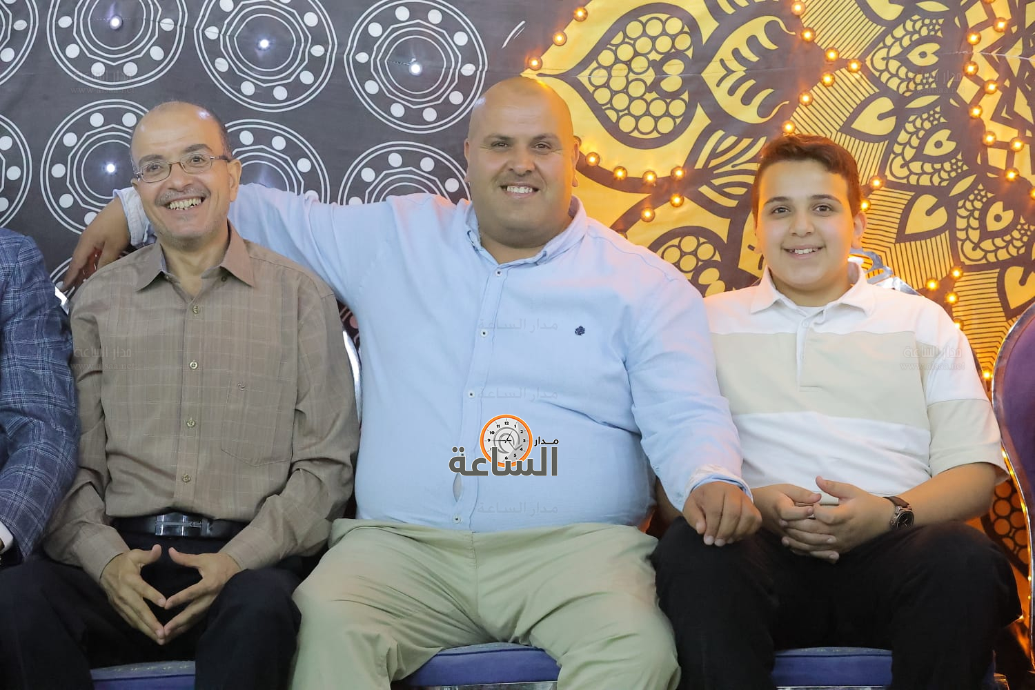 Madar Al-Saa Images 0.9014058793638928