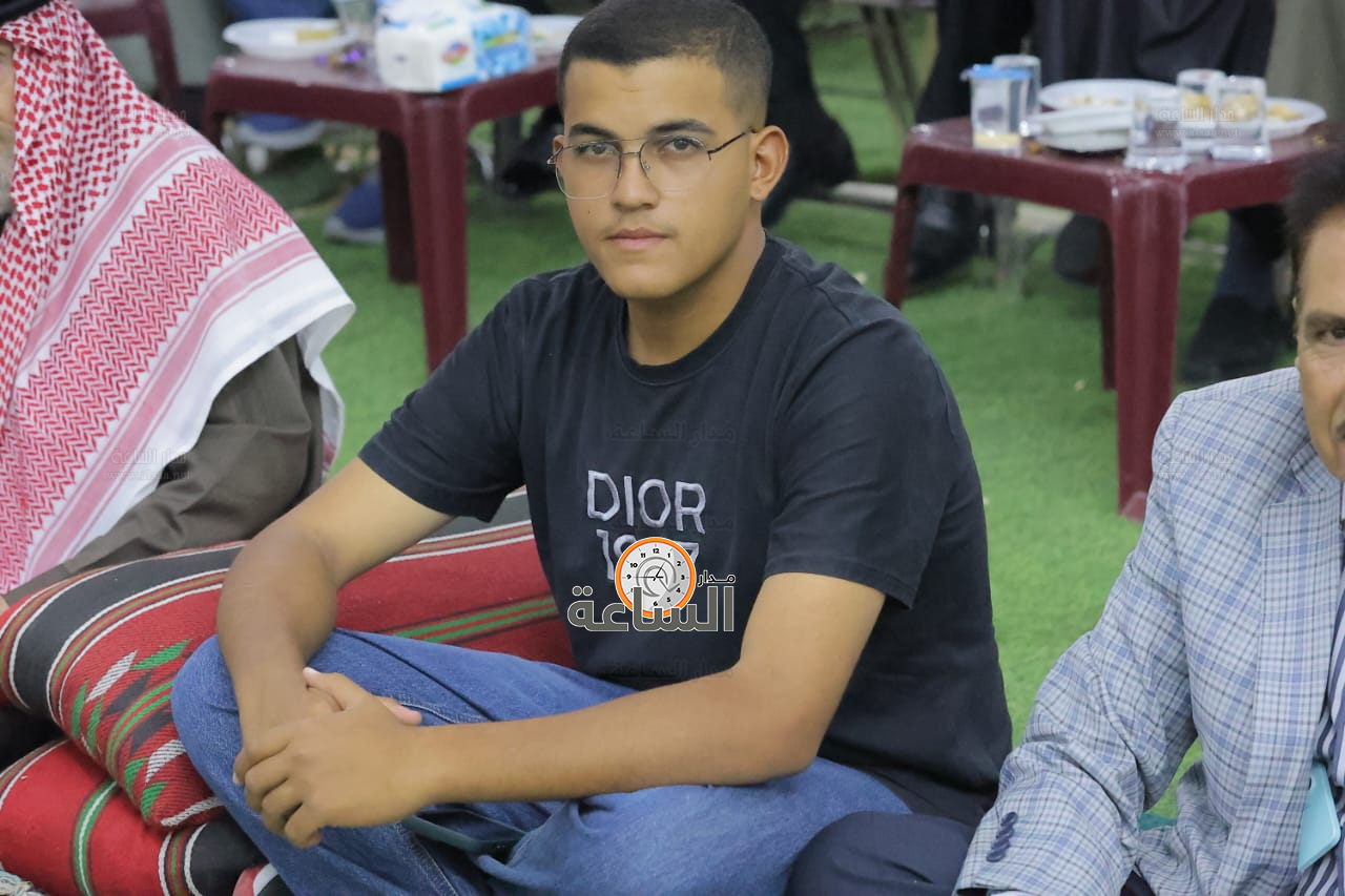 Madar Al-Saa Images 0.8575418362719177