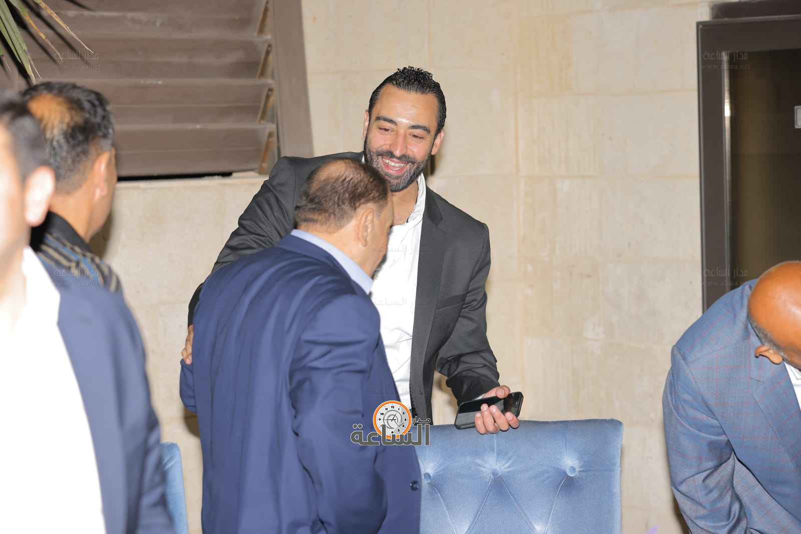 Madar Al-Saa Images 0.42794278962964394