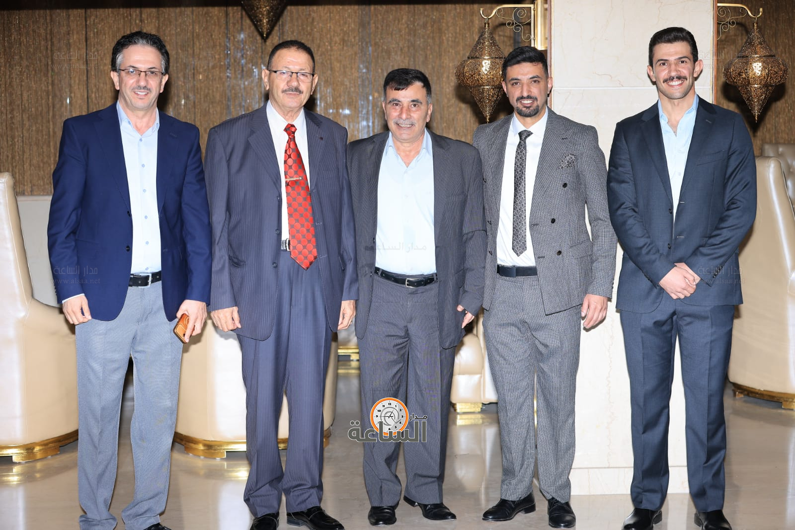 Madar Al-Saa Images 0.9924553880086366