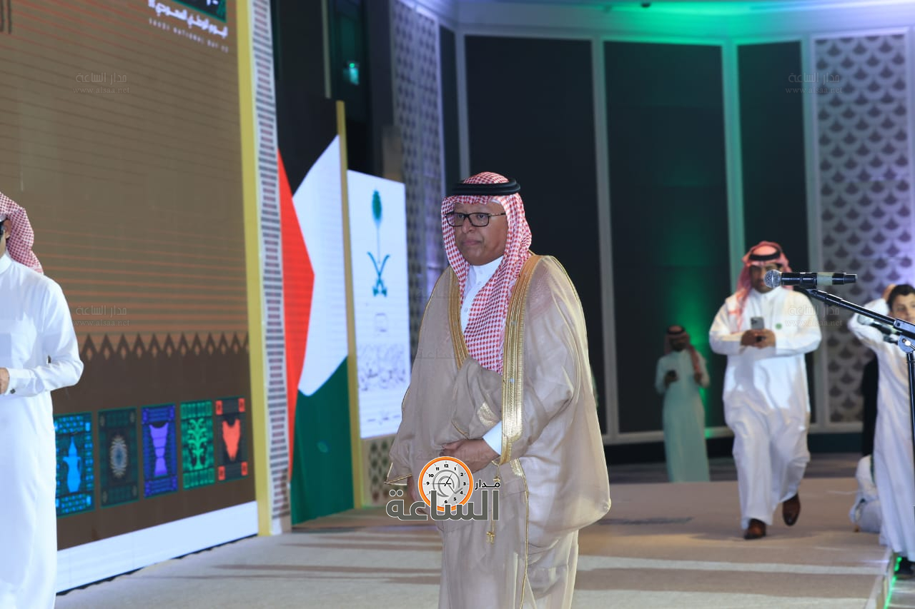 Madar Al-Saa Images 0.9707763996556374