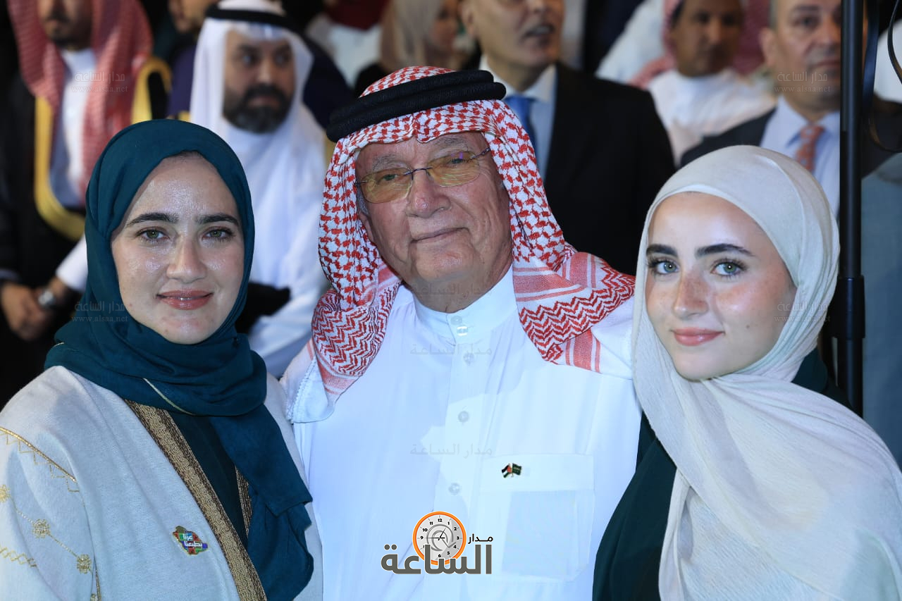 Madar Al-Saa Images 0.3828251033841926