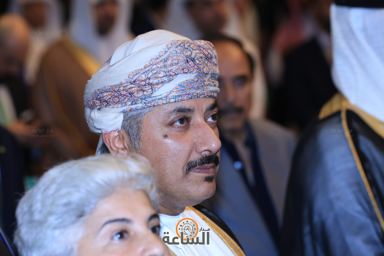 Madar Al-Saa Images 0.7882962723922228