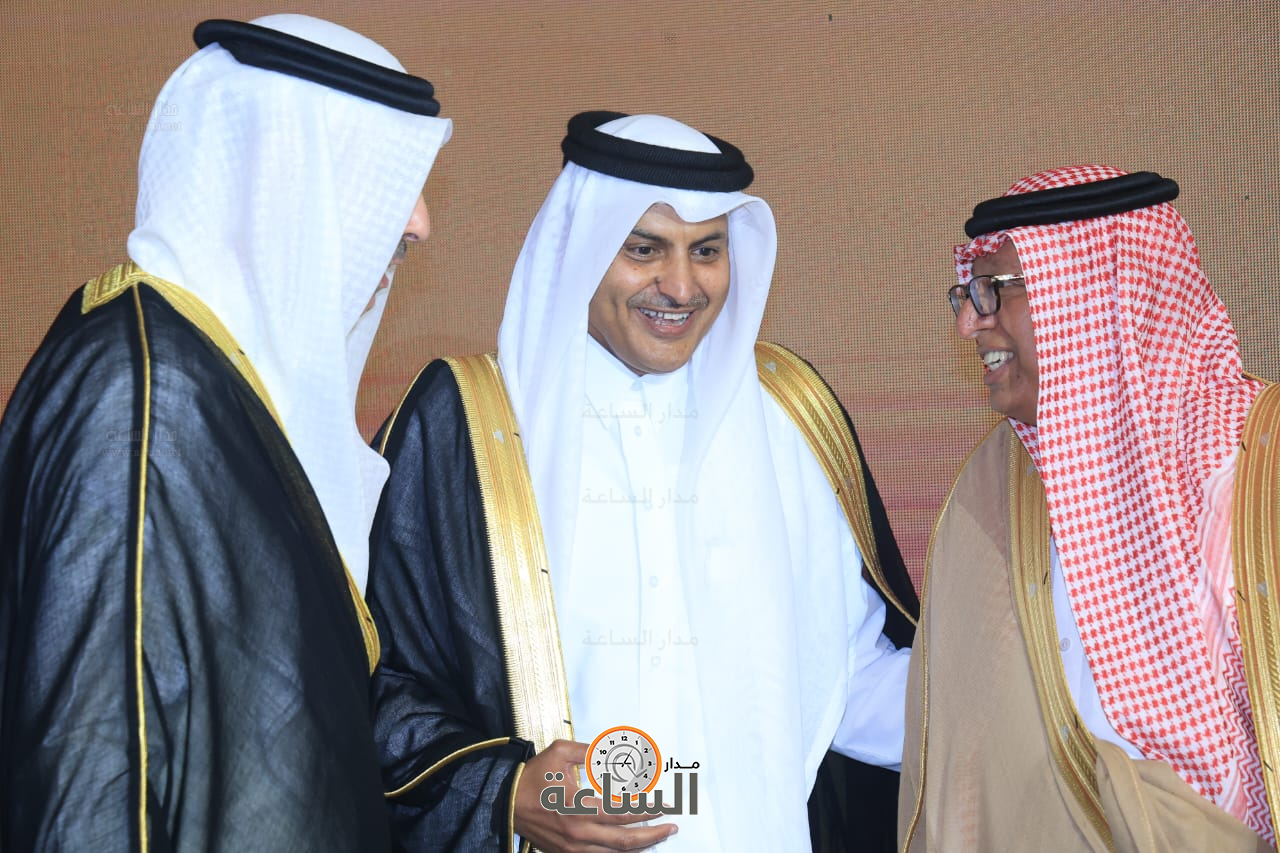 Madar Al-Saa Images 0.03268120795768059