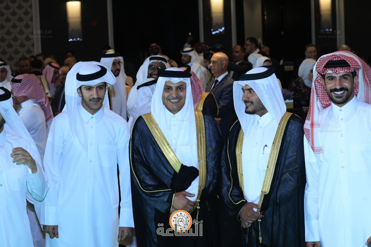 Madar Al-Saa Images 0.511847742314784